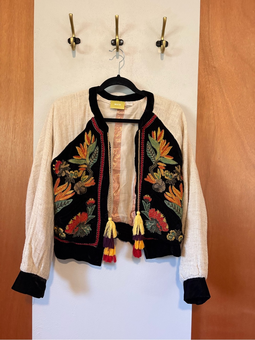 Mauve Embroidered Floral Bomber Sweater Jacket - Black & Cream, size small